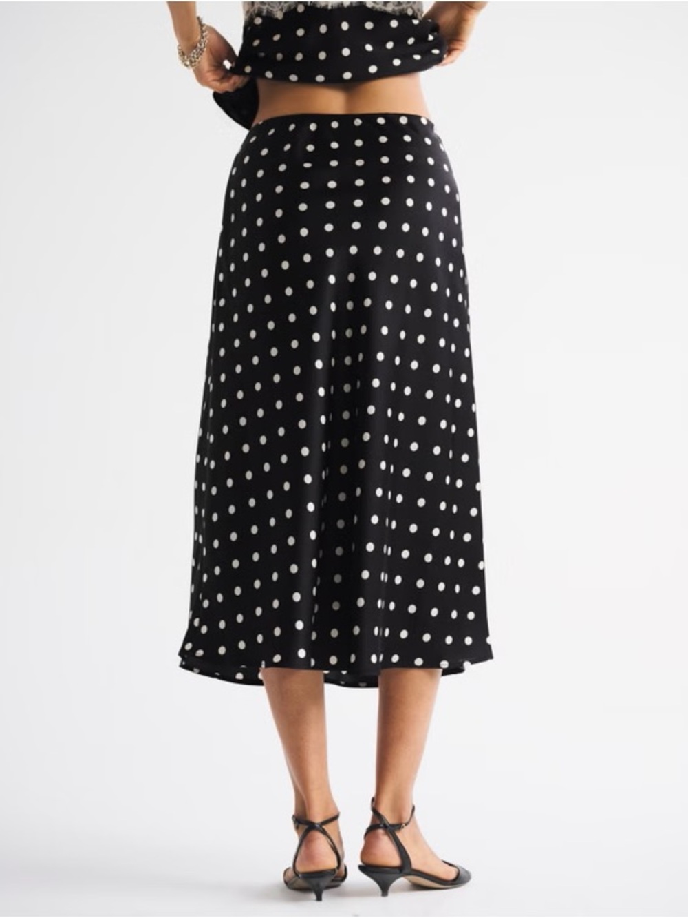 Abercrombie & Fitch Polka Dot High Rise Satin Midi Skirt - Picture 6 of 9